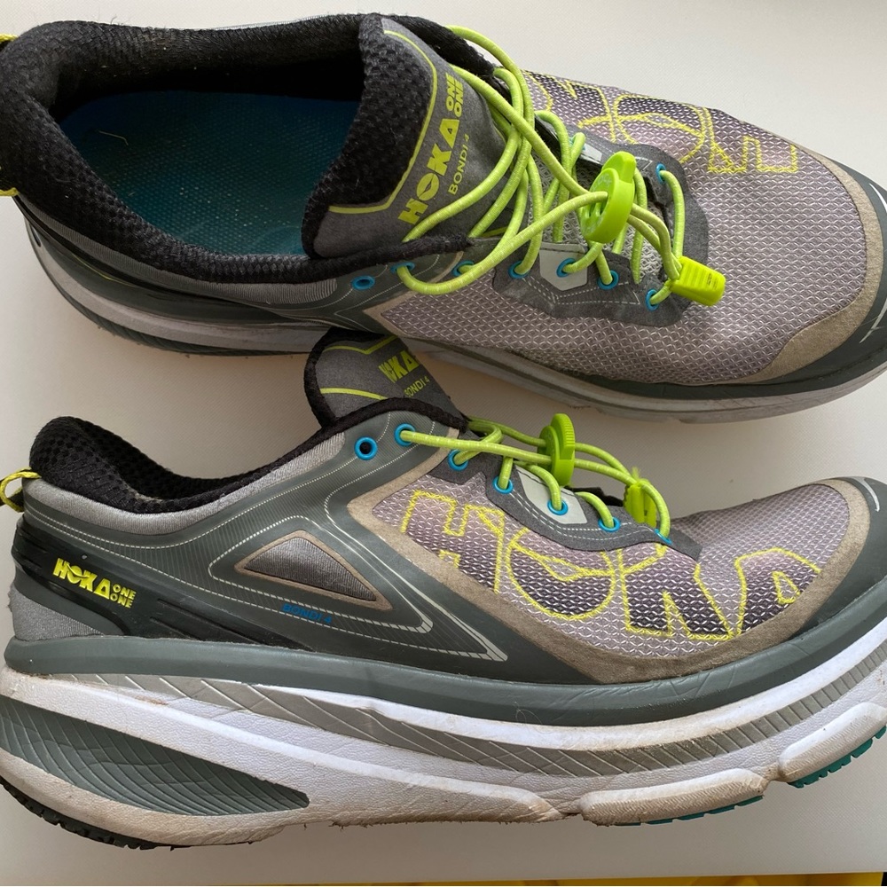 Men’s Size 13 Hoka One One Bondi 4